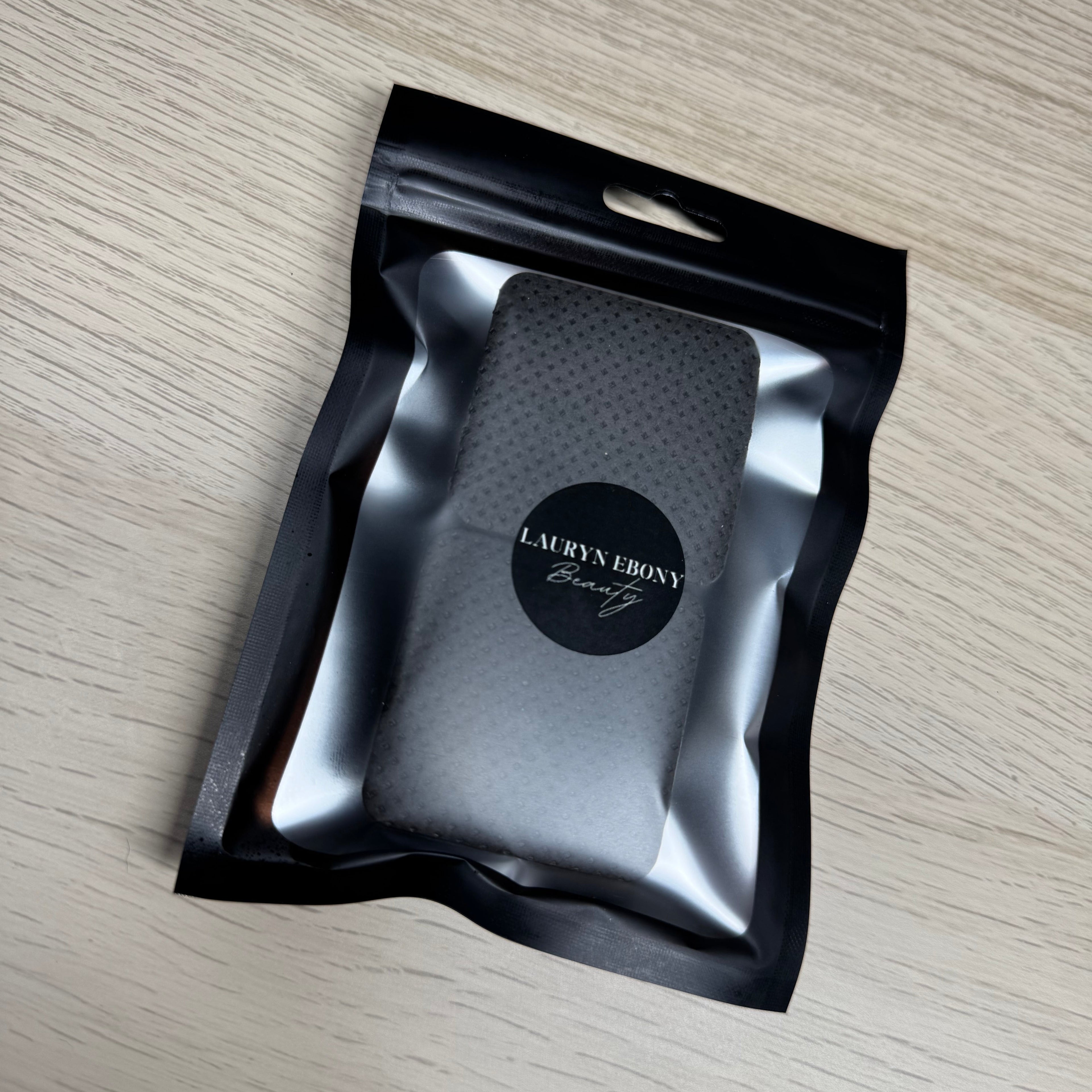 Nail wipes